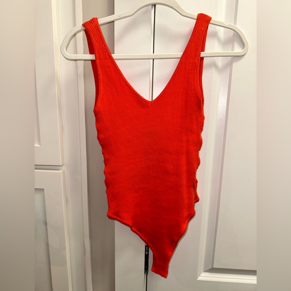 All Buttoned up Ribbed V-neck Bodysuit- Coral - Picture 7 of 7